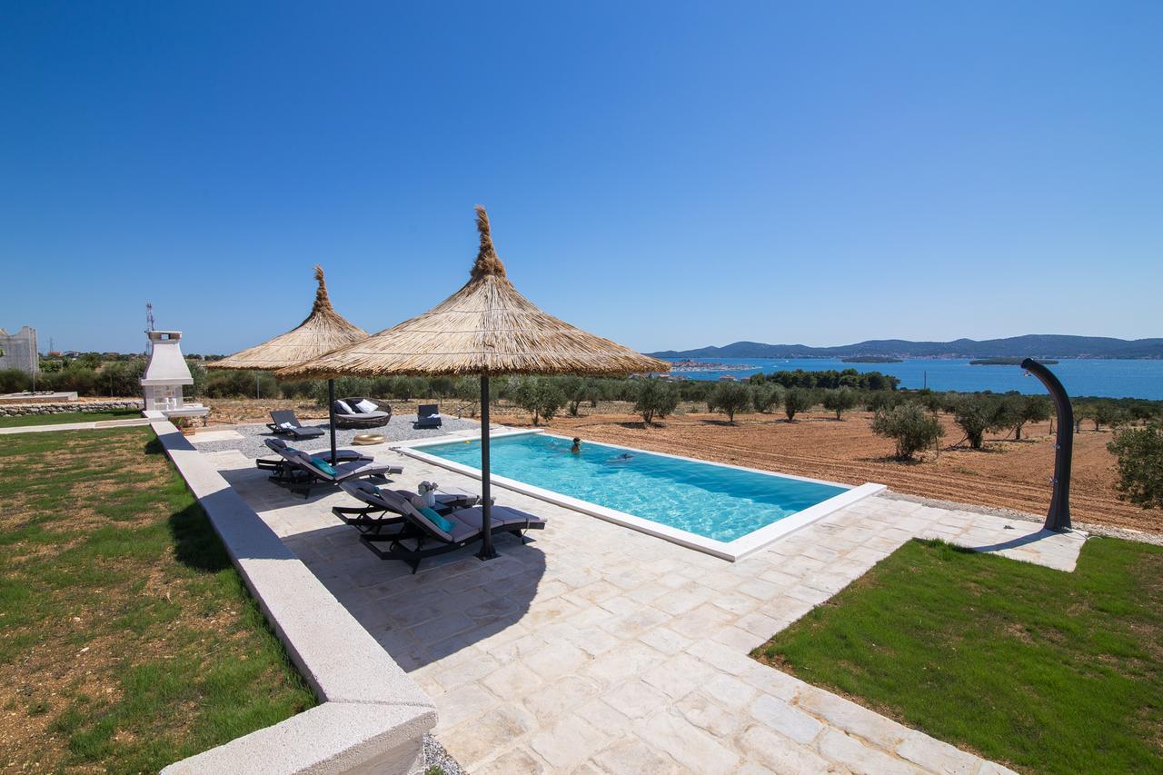 Estate Villa Duo Biograd Na Moru Buitenkant foto